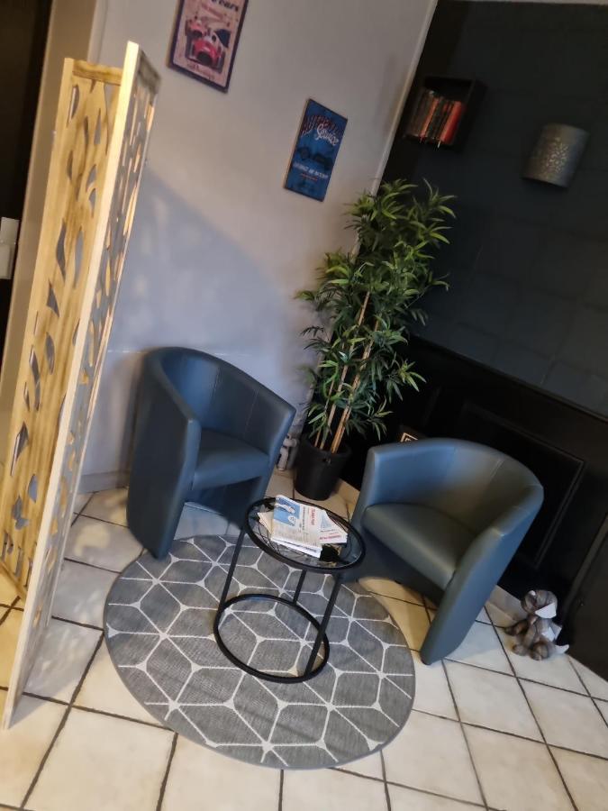 L'Abbatiale Hotel Corbie Bagian luar foto