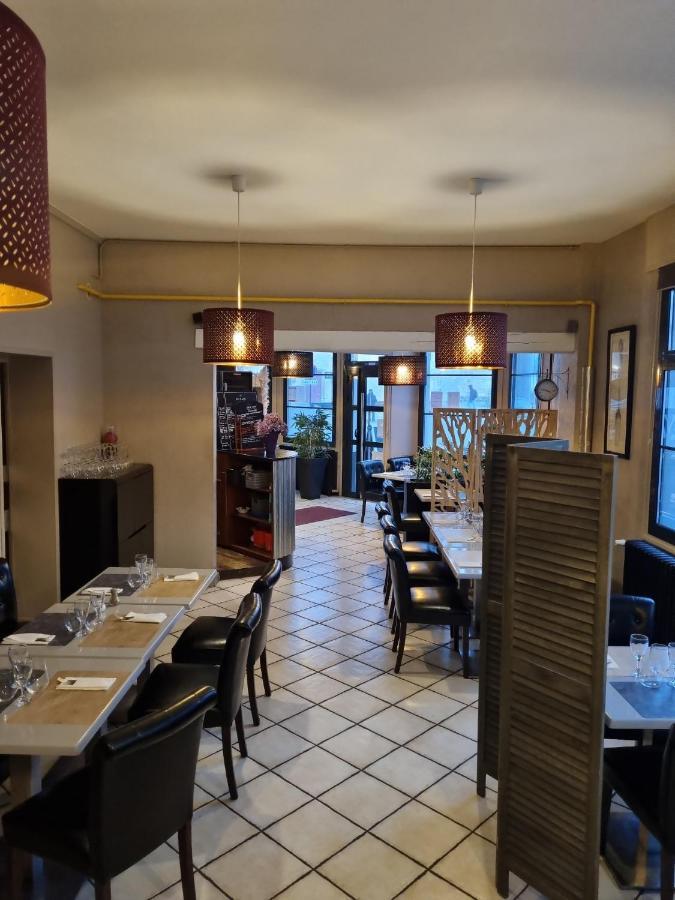 L'Abbatiale Hotel Corbie Bagian luar foto
