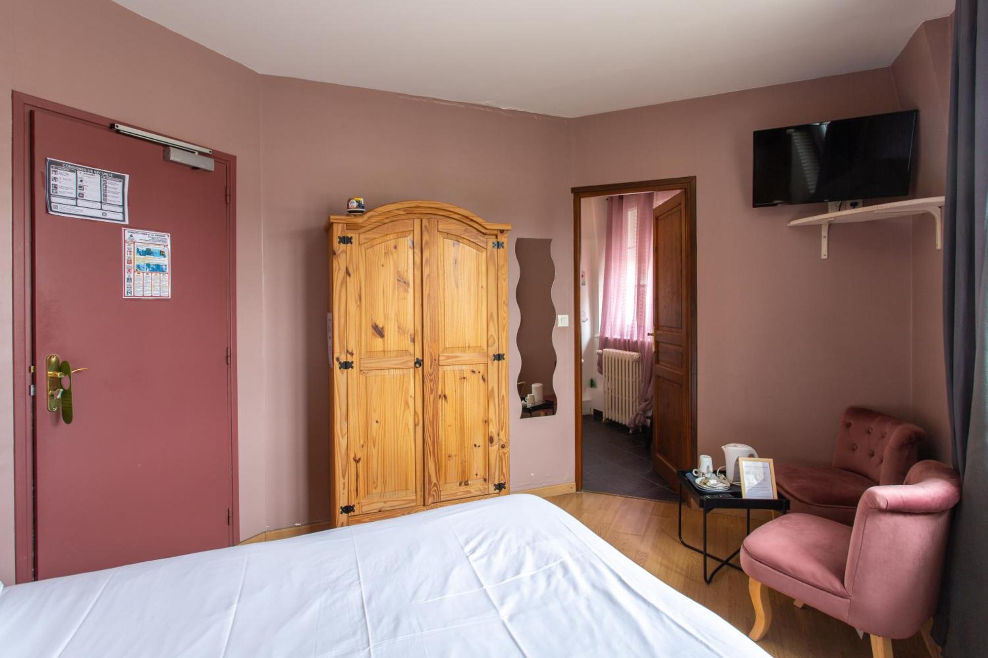 L'Abbatiale Hotel Corbie Bagian luar foto