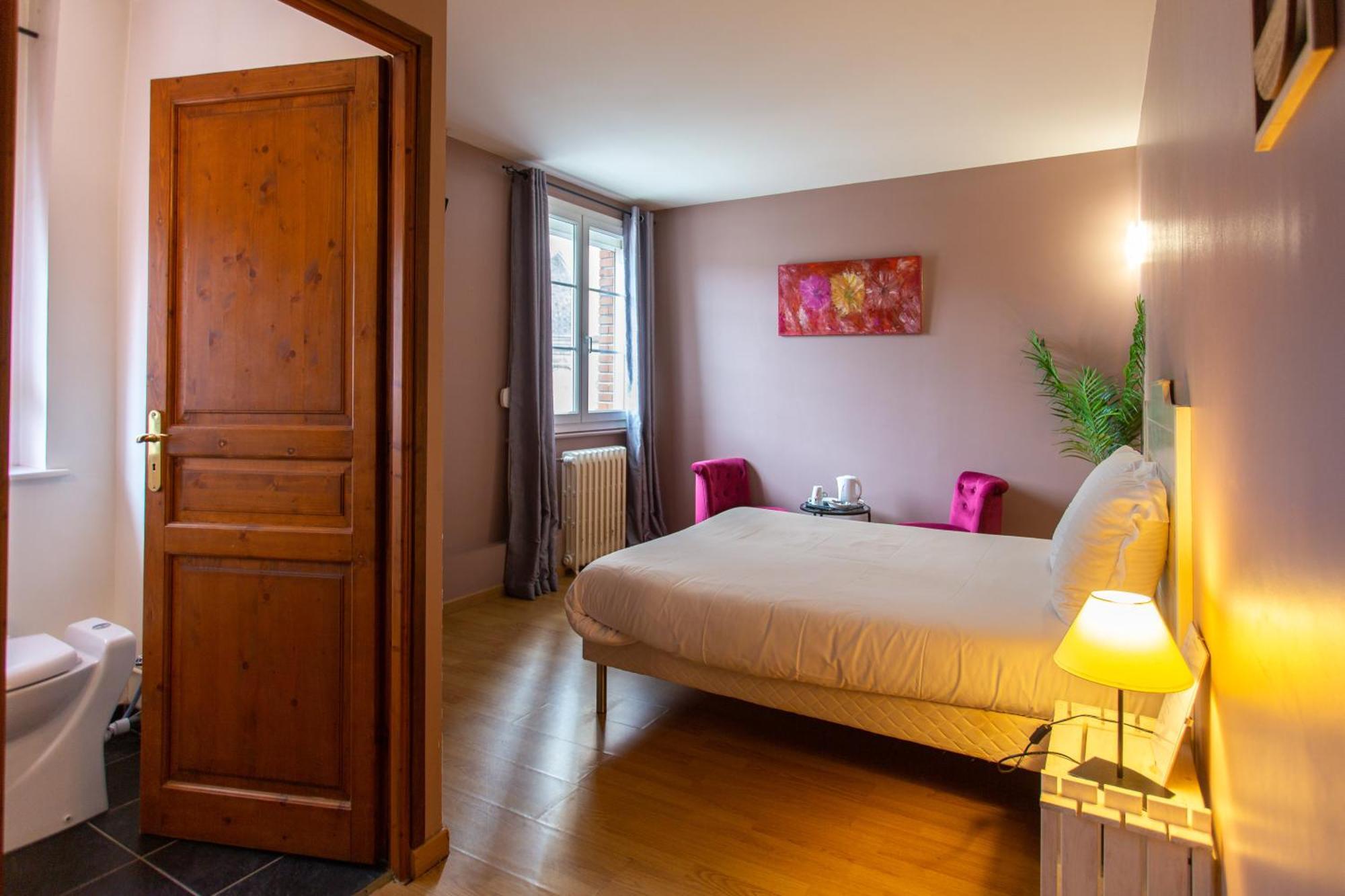 L'Abbatiale Hotel Corbie Bagian luar foto
